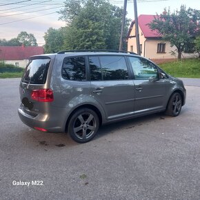 Volkswagen Touran 2.0 tdi 140km - 8