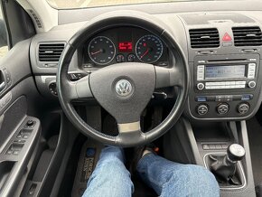 Vw golf 5 benzin 150 tisíc km - 8