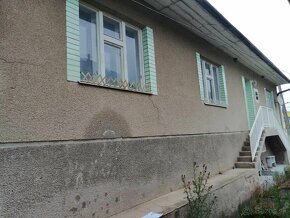 Na predaj rodinný dom a pozemok 2300 m2 Hradište pod Vrátnom - 8