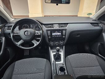 Škoda Octavia Combi 2.0 TDI M6 Elegance R16 Orig. KM - 8