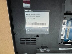 Predám pokazený notebook na náhradné diely zn.TOSHIBA C55 - 8