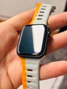 apple watch SE 2 - 8