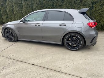 Mercedes benz A 45 AMG - 8