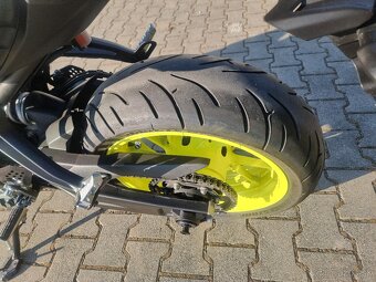 Yamaha MT 07 - 8