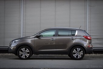 Kia Sportage 2.0 CRDi VGT 2WD EX - 8