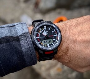 Predám hodinky Casio PRT-B70-1ER Protrek - 8