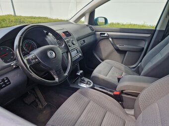 Volkswagen Touran 2.0 TDI DSG - 8