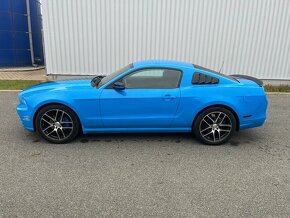 Ford Mustang 3.7 224kw manuál - 8