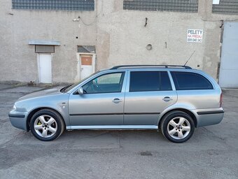 Predám Škoda Octavia Combi 1.9 TDI Elegance 81kw S klímou M5 - 8