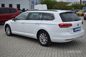 Volkswagen Passat Variant 2,0 TDi 110 kW COMFORTLINE 4MOTION - 8