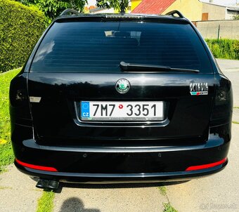 Škoda Octavia II 2,0 TDI RS 125 KW KOMBI,NAVI,XENON - 8