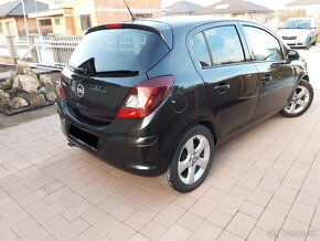 Opel Corsa - 8