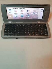 Nokia 9500 - 8