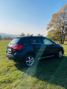 Suzuki S-CROSS SX4 - 8