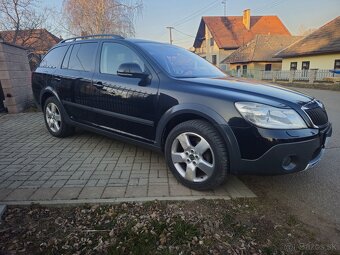 Skoda Octavia Scout 2.0TDI 4x4 - 8