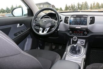 KIA SPORTAGE 2,0 CRDi AWD Platinum 1.majitel Slovak - 8