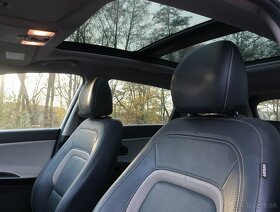 Kia Cee´d Premium 1,6CRDi 128k, panorama, navigácia, AUTOMAT - 8