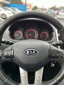 Kia Ceed SW 1.4 benz.,12/2011, 121549 km, 77 kW - 8