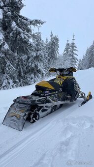 Ski-Doo RS 600 - závodní - 8