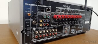 Predám strieborný 7.2 AV receiver Onkyo TX-NR 555 - 8