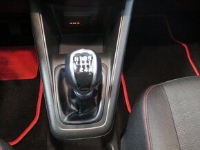 Kia Venga 1.6CVVT,navi,klima,výhřev,EXCLUSIVE - 8