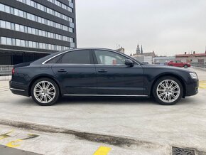 AUDI A8 4.2TDI V8 - 8