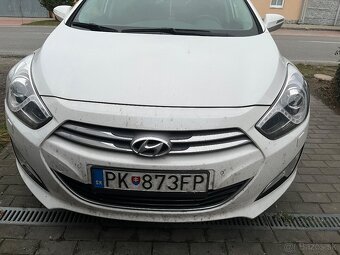 Hyundai i40 1.7 - 8