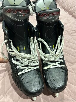 ✅ KORČULE - BAUER VAPOR HYPERLITE 2 - 8,5 - FIT 1 ✅ - 8