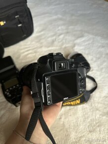 Nikon D3400 s príslušenstvom - 8