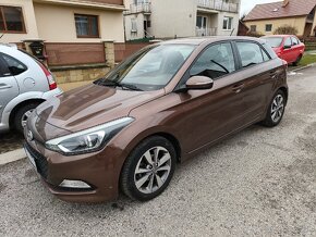 Hyundai i20 - 8