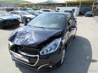 Peugeot 208 1.2 PureTech Active - 8