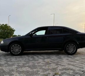 Škoda Octavia 1.8t 110kw AUM - 8