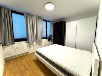 Budova s 8 apartmánmi alebo medicínske centrum, 13 park. mie - 8