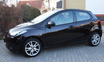 • MAZDA 2 1.3i, 63 kW, benzín, 5-st. manuál, r.v. 2009 • - 8