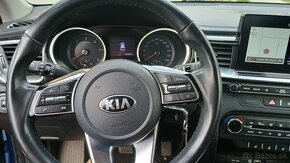 KIA Ceed SW1.6 crdi - na náhradné diely - 8