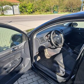 Volkswagen Golf 5 , 1.4 benzín,  175000km - 8