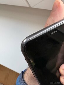 iPhone 11 64GB Black - 8