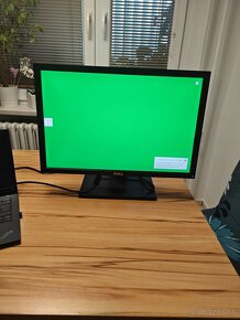 LCD monitor Dell 22“ 0 vadný pixel ČR - 8