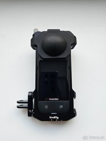 Insta360 X3 - 8