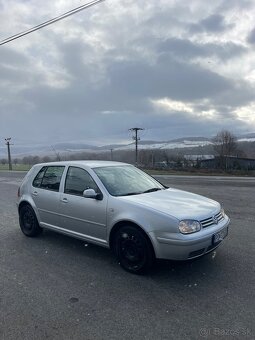 Golf IV - 8