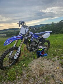 Yamaha yzf 450 - 8