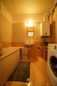 Na predaj 3 izbový byt s balkónom, 61,5m2, parkovanie, Rajka - 8