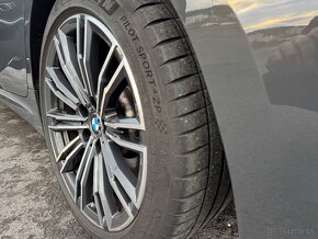 BMW 320d xDrive - 8