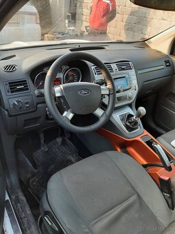 Ford Kuga - 8