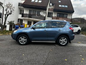 Toyota RAV4 2.2 D-4D - 8