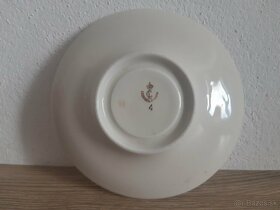 porcelánové tanieriky Made in Czechoslovakia podšálky - 8