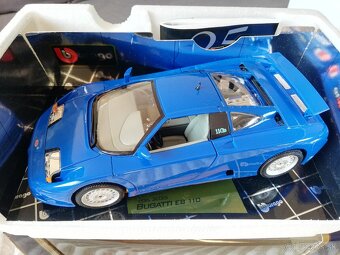 1:18 modely Bburago BUGATTI EB110 PORSCHE 356 - 8