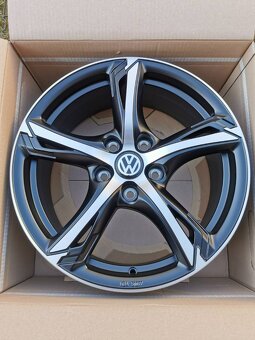 #39 Vw Multivan alu disky Ronal 5X120 8X19 ET50 - 8