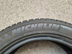 205/50 r17 zimné 4 ks MICHELIN dezén 7,7-7,5 mm - 8