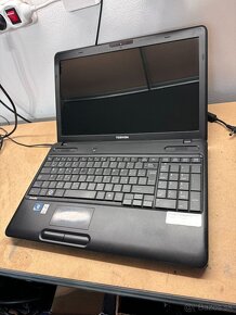 Notebook 15,6" TOSHIBA.Intel Pentium 2x2,30GHz.4g ram.320HD - 8